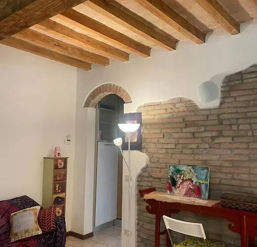 Daire Casafiore Art Bijoux In Centro Storico A Parma