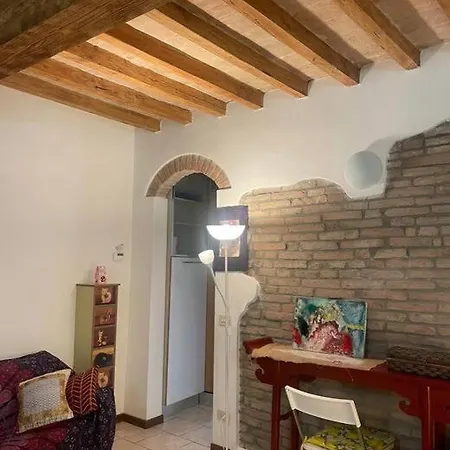 Appartement Casafiore Art Bijoux In Centro Storico A Parme