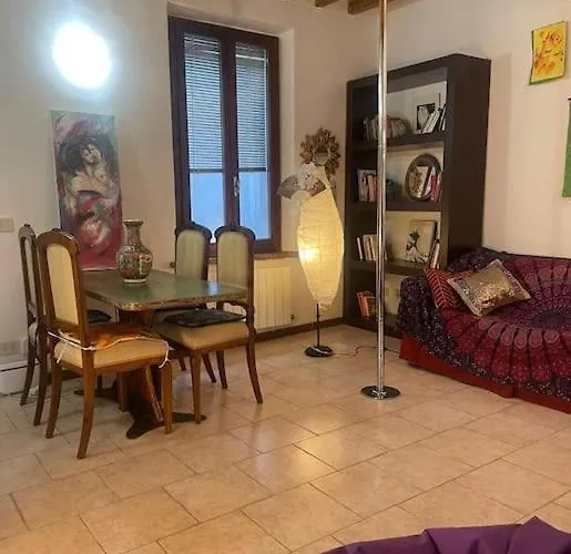 Apartament Casafiore Art Bijoux In Centro Storico A Parma